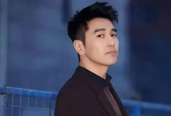 十大迷人小眼男星,一个比一个帅气,论样貌肖央第五,张若昀第二