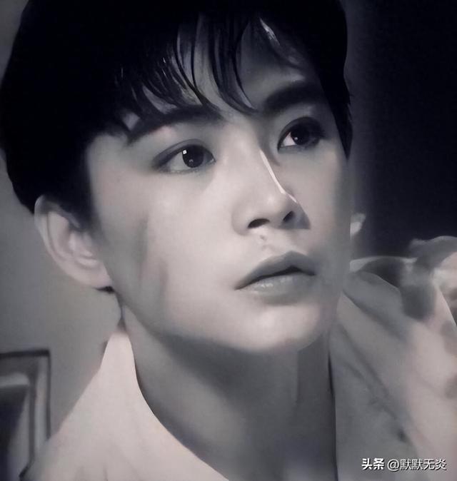 十大女扮男装的“反串”，看女主如何撩妹耍帅，排名第一是她!