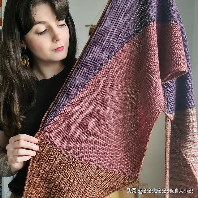 最适合春秋季节的棒针大披肩，快给自己织一条吧