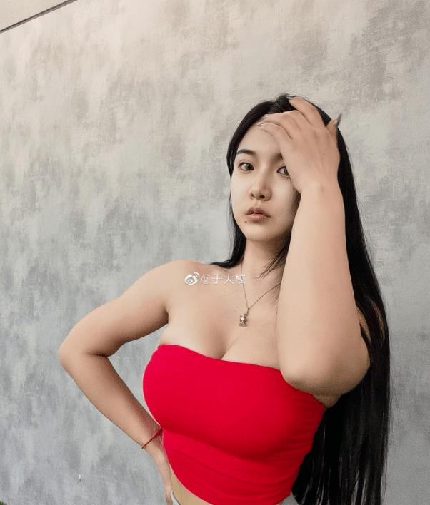 国产“比基尼冠军小姐”晒身材，网友直呼：驾驭不了…