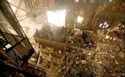 香港九龙城寨旧照：曾是香港最邪恶之地，白天警察不敢独自进入