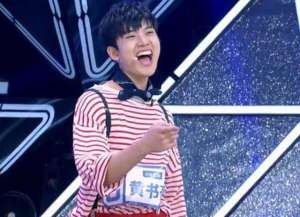 黄书豪(黄书豪出家原因曝光令人难以置信 黄书豪哪里人出家照片曝光差别太大)