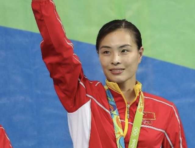 “跳水女王”吴敏霞的励志人生,和她生命中深爱的一个重要男人