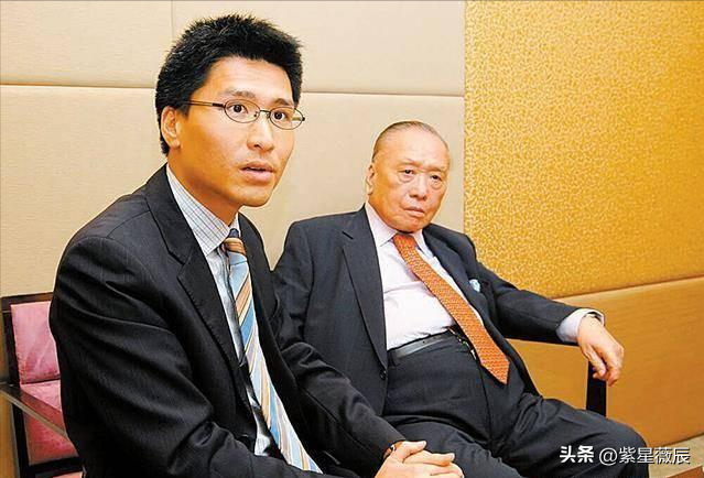 和发妻奋斗20年成香港巨富，妻子不幸遇难后，立马娶了妻妹