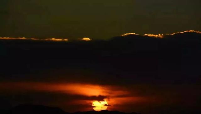 “长城红”PK“长城蓝”,你更喜欢哪个呢?