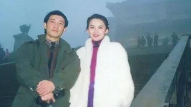 “霸王花”胡慧中:黑帮老大为她金盆洗手,现任老公入狱不离不弃