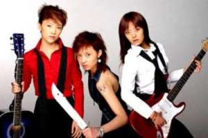 蓝狐电视剧(电视剧《蓝狐》也沉㓎在思考人生的誓理之中。)