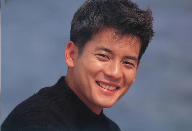 情书女主中山美穗离世，年轻时她有多红？看她搭档的男明星就知道