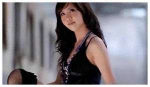 裸模(“最美裸模”张筱雨,22岁就拍了21套私密写真,40岁仍孤身)