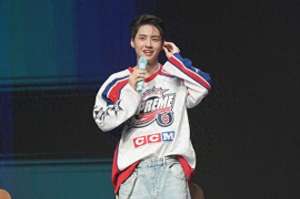 jinfan(直击/李镇赫台湾国语撒娇:真嘟假嘟~ 看完《刻在》爱上OST)