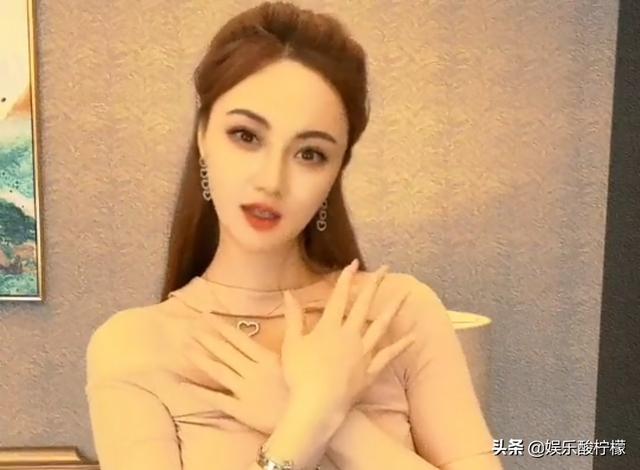 《乡村爱情16》女演员现状:苏玉红北漂,陈艳楠晒腰,李副总露富