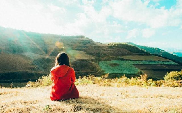 为什么有些人一个朋友也没有，看起来却很快乐