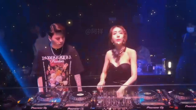 来一首好听的经典老歌#分享给大家