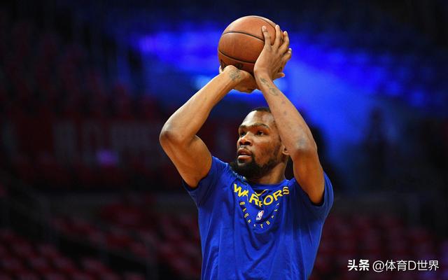 易建联是2007年选秀第6顺位，他前面的5人是谁，都取得了什么成就