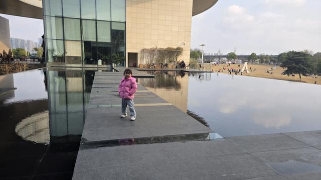 谢子龙艺术馆,李子健美术馆