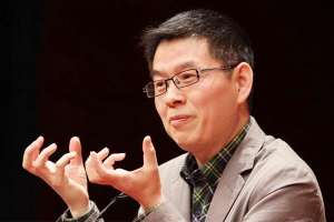 明月江湖(郦波发表了一首七绝，民间高手与其掐架，结果都败给了电脑写的诗)