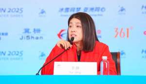 于静(新闻发布｜速滑名将于静亚冬会上有了新身份)