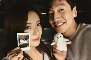 李光洙女友(眼光确实好李光洙女友李先彬私服曝光，喇叭裤秀出惹眼大长腿)