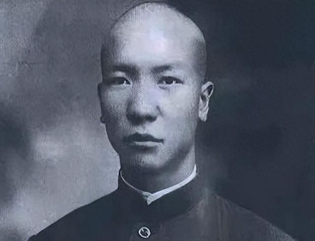 他是白族人民的骄傲，共和国的无衔将军！他的传奇你知道多少？