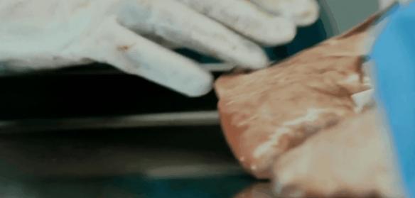 吃饭的时候千万别刷！推荐十部精彩刺激的重口法医剧