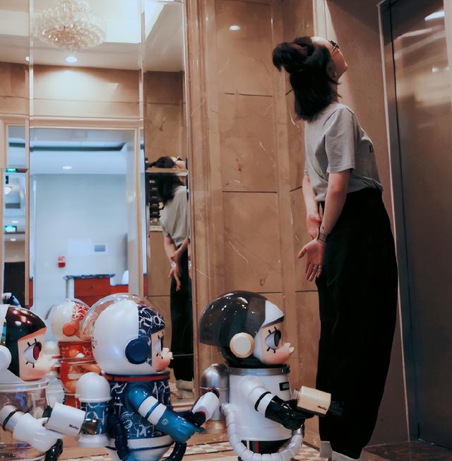 白百何又怀孕了？被拍到大肚照疑似怀三胎，本人微博透露信息不少