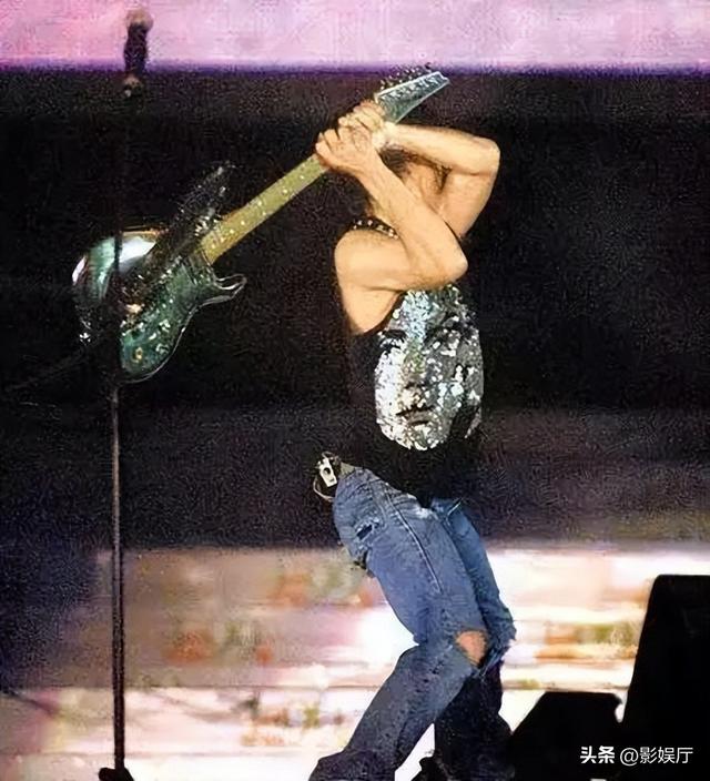 谢霆锋不打你，你就自求多福吧！