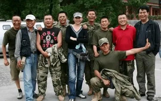 为什么《士兵突击》后再无军旅剧了？全剧没有女人，一样封神？