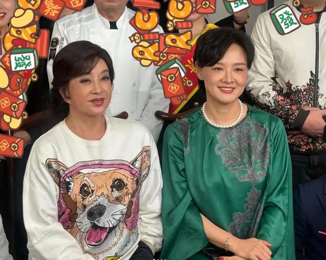 刘晓庆首次回应“同时交8个男友”：我体力没那么好，太吓人了