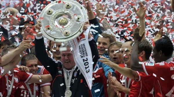 30年四进宫专业“救火”,73岁海因克斯就是拜仁的吴金贵