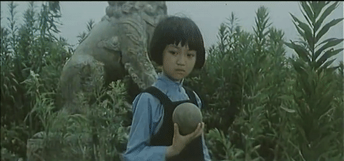 凭借《城南旧事》中“英子”一角一夜成名的沈洁为何销声匿迹了?