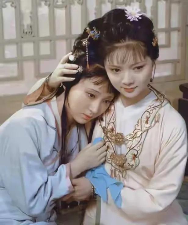 生活照陈小旭比张莉美，在剧中为何宝钗比林黛玉漂亮