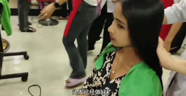 2023年，山东42岁单身大叔，跑尼泊尔娶小17岁老婆，没花一分彩礼