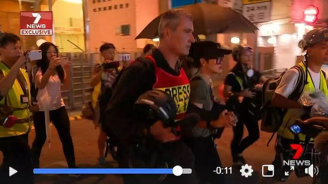 某港媒对“马蹄露被打”剪辑报道,亲历的澳媒记者看不下去了
