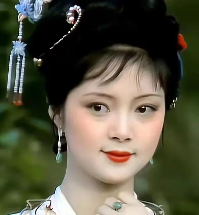 生活照陈小旭比张莉美，在剧中为何宝钗比林黛玉漂亮