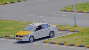 黑教练(00后把驾校教练挂闲鱼“包月陪骂”学员:骂得越狠通过率越高)