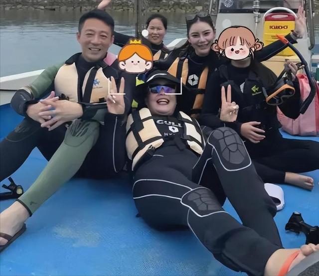 戚薇好友林子君力挺汪小菲张兰, “怒斥”S一家，硬刚网友