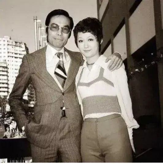 只有一段婚姻却受情伤痛苦到自杀,“大玉儿”潘迎紫至今仍是单身
