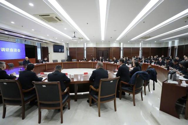 面对面研究立案、信访工作