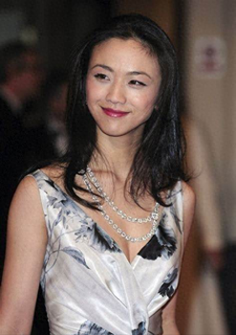 热镀丨汤唯兴奋地通知男友:《色·戒》得奖了,田雨:我们分手吧