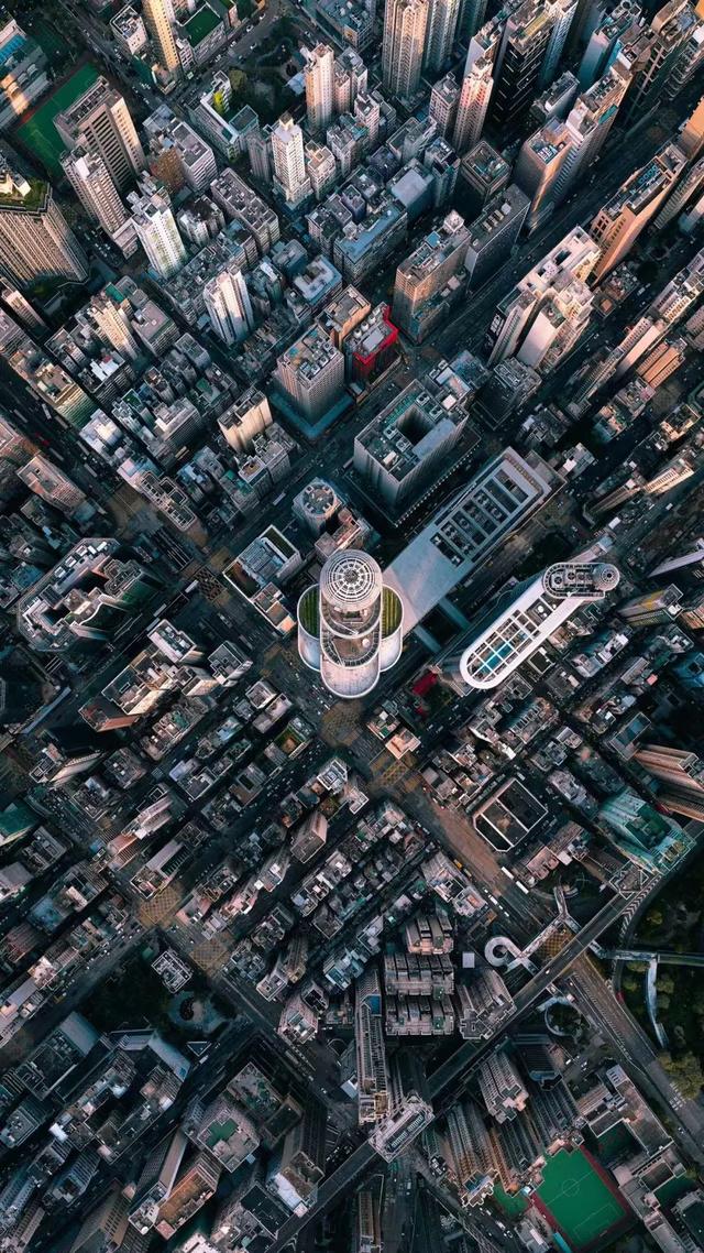 航拍香港:从高空视角看密度之城