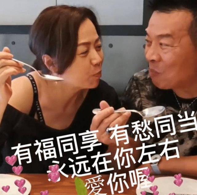 她是港姐季军年轻时超美艳，嫁圈内好男人女儿漂亮，男方坚拒诱惑