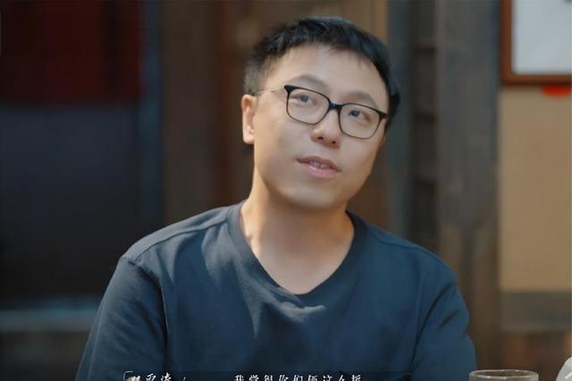 刘昊然和董子健新综艺,看他俩摇人能看一天,双雪涛摇出意外惊喜