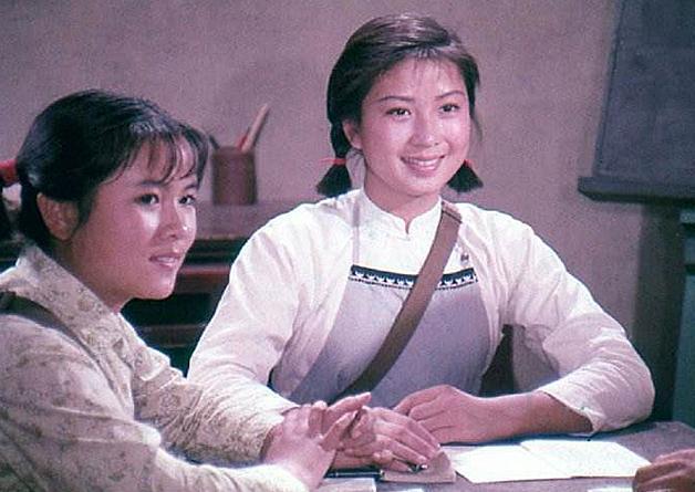 吴海燕：拍《海霞》《白莲花》九死一生，至今与丈夫没红过脸