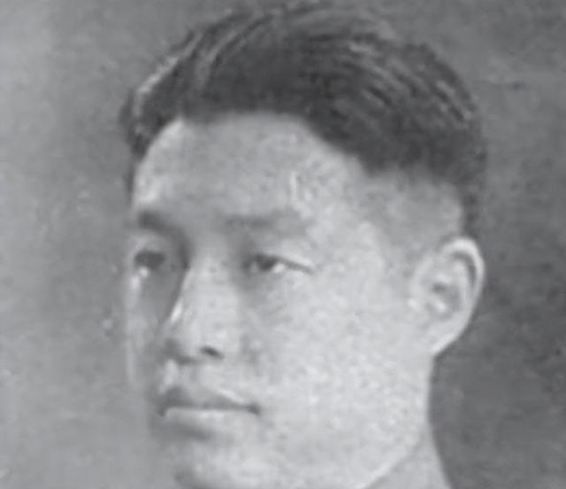 黄埔一期小年龄的学员,一直活到1998年,孙女是家喻户晓的明星
