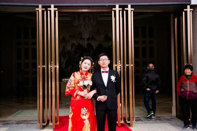 两条令人心痛的“热搜”！