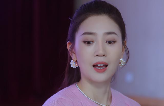 仅仅播3小时,夺飙升榜第三,观众最期待的黑马都市剧开播就炸了