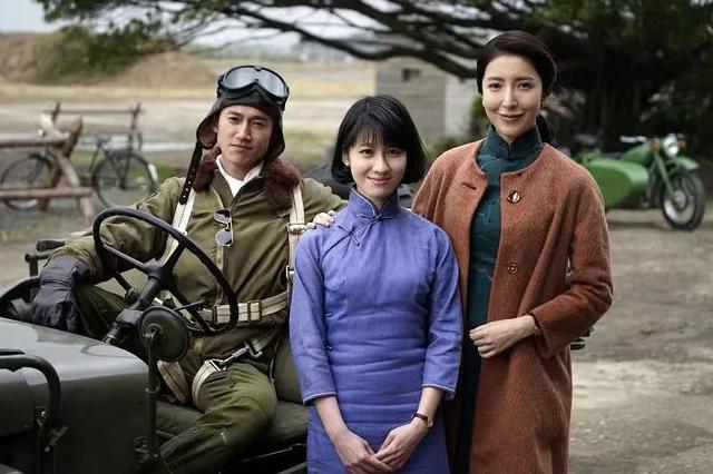 飞行员爱人走后,沦落风尘,包养男人:《一把青》朱青的堕落史