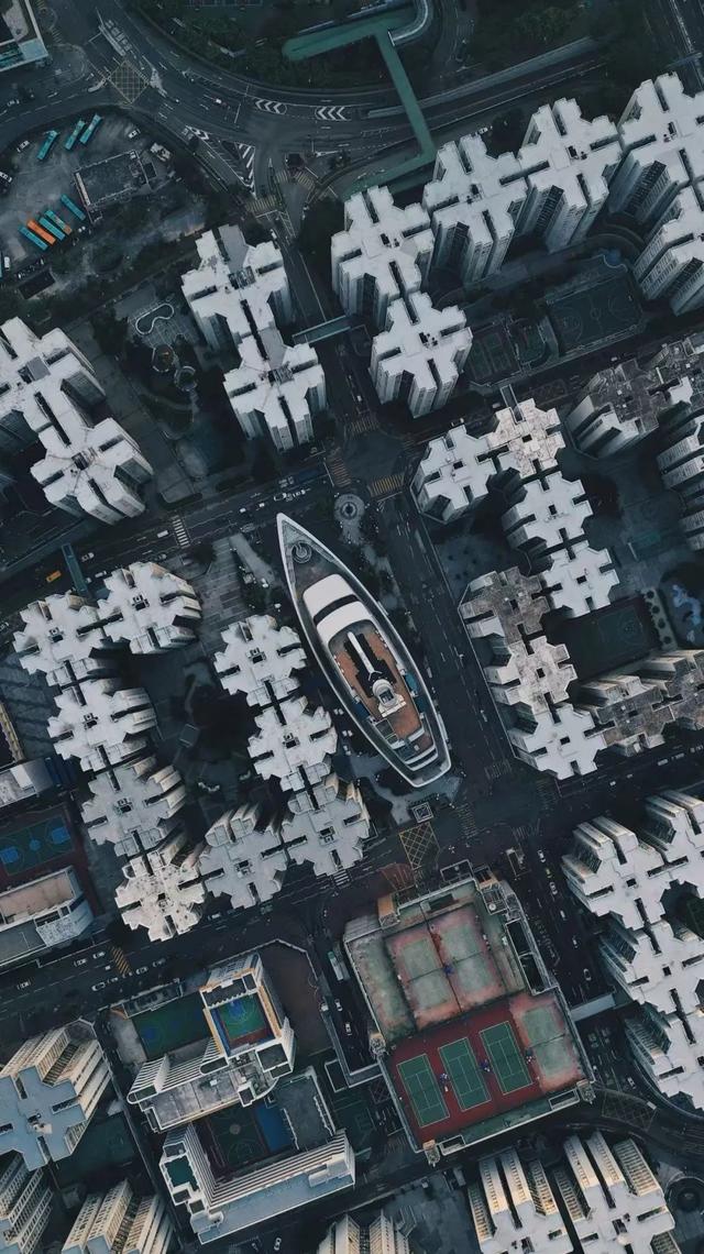 航拍香港:从高空视角看密度之城