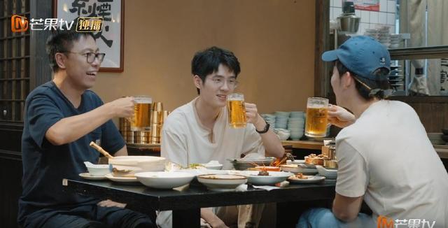 刘昊然和董子健新综艺,看他俩摇人能看一天,双雪涛摇出意外惊喜