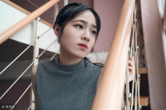 小说：她一个没结过婚的黄花大闺女，穿越成寡妇，睁眼女儿六岁